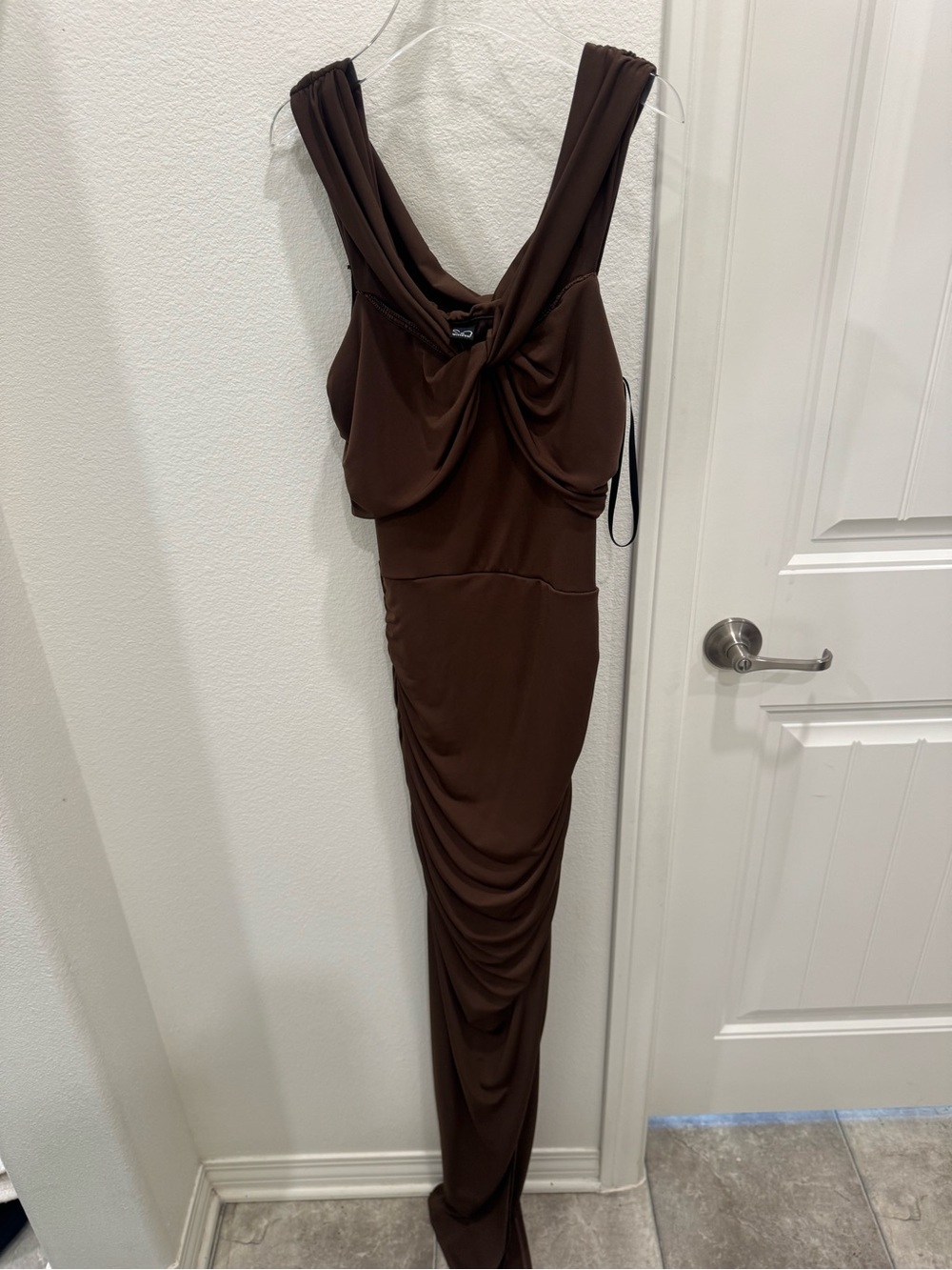 Windsor Chocolate Brown Draped Ruched Maxi Dress – Size M